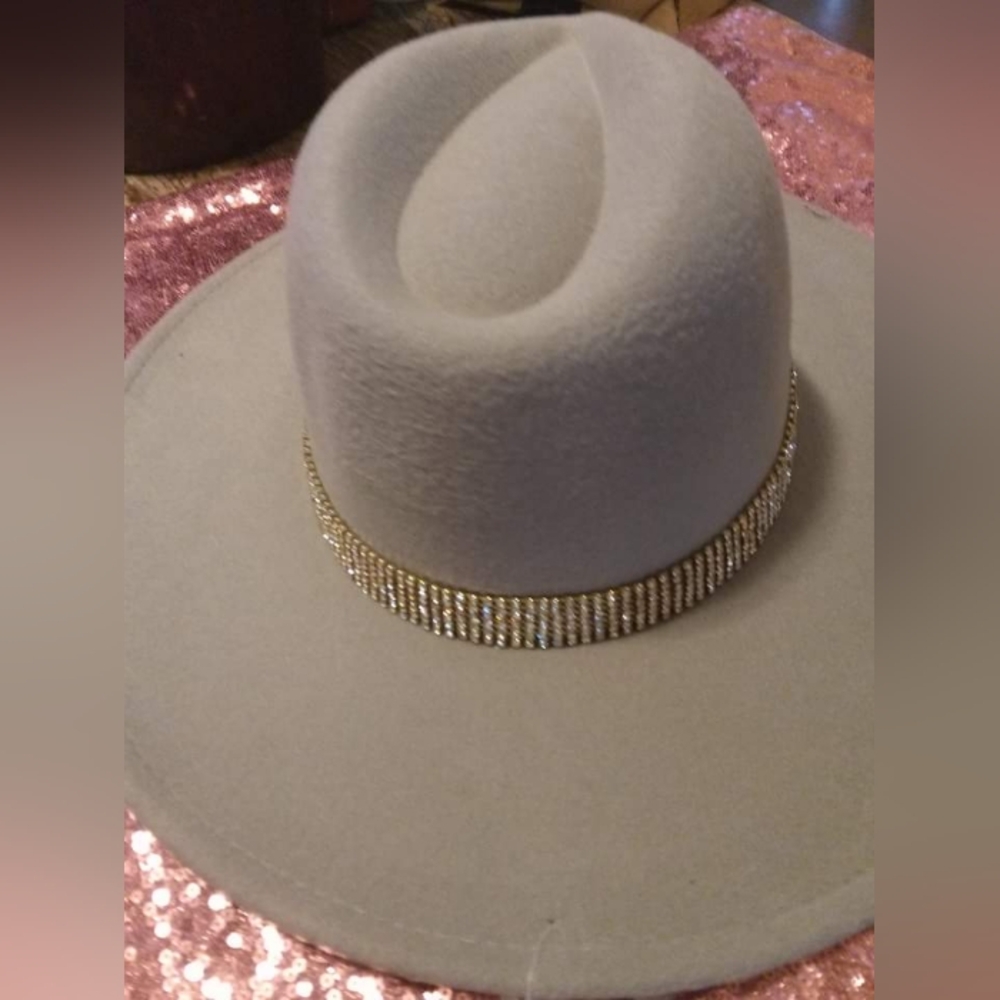 Gray Rhinestone Trimmed Hat - Picture 2 of 2